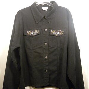Distinct Button Down Black Long-sleeved Jacket Size: 1X